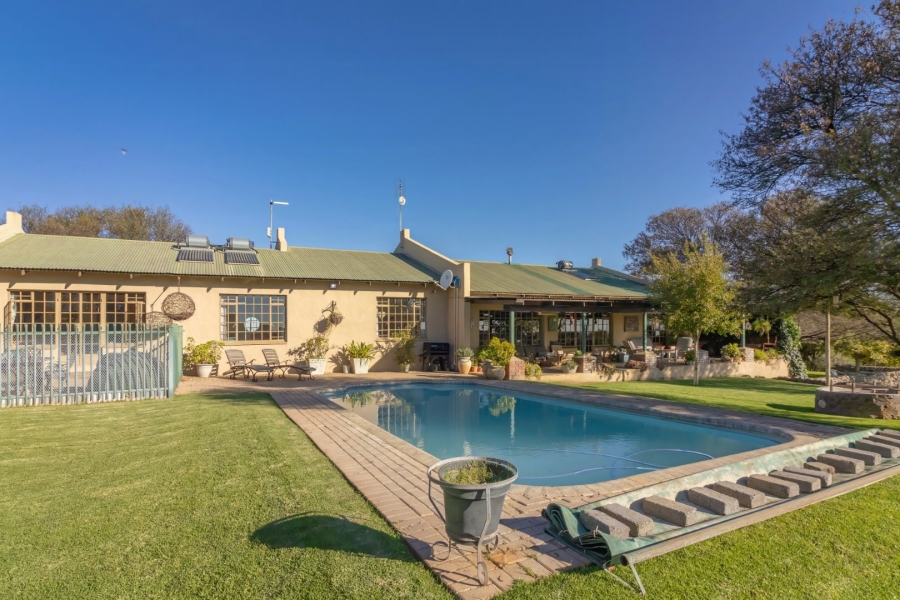 4 Bedroom Property for Sale in Kroonstad Rural Free State